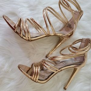 Steve Madden Metalic Gold High Heels